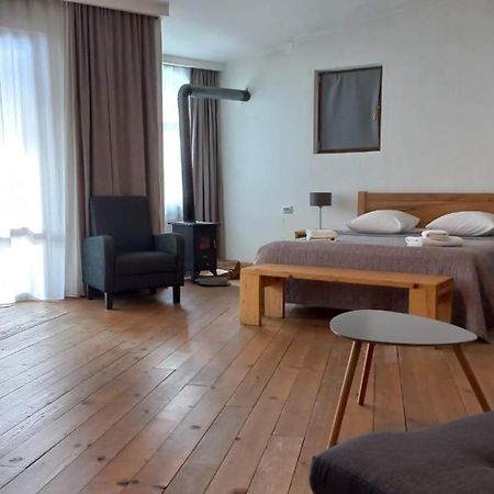 מסטיה Bapsha Guesthouse מראה חיצוני תמונה