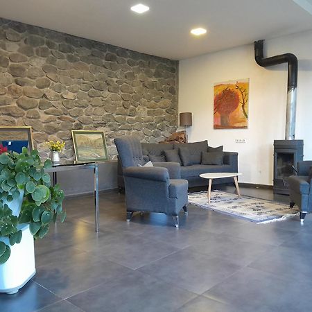 מסטיה Bapsha Guesthouse מראה חיצוני תמונה