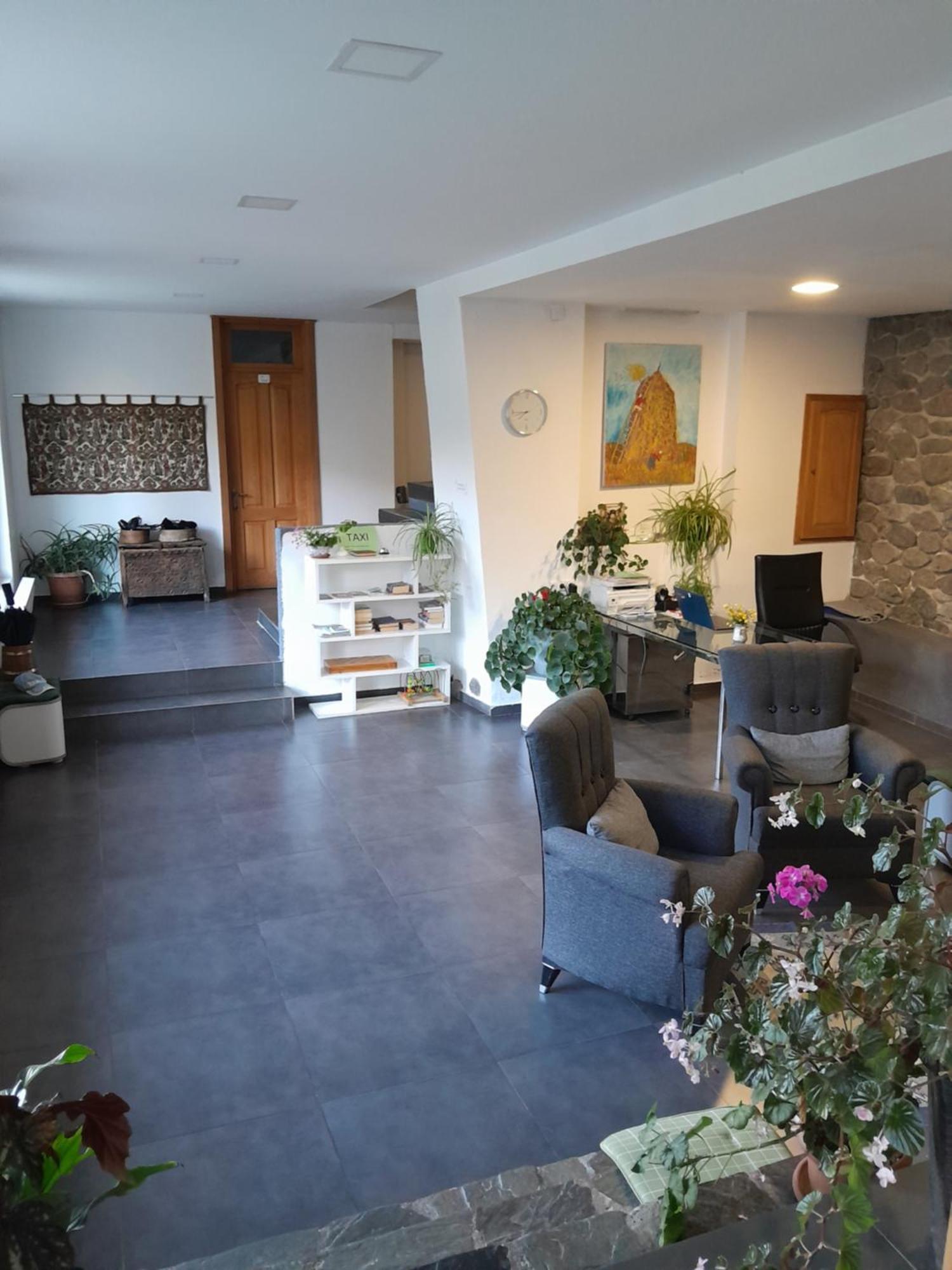 מסטיה Bapsha Guesthouse מראה חיצוני תמונה